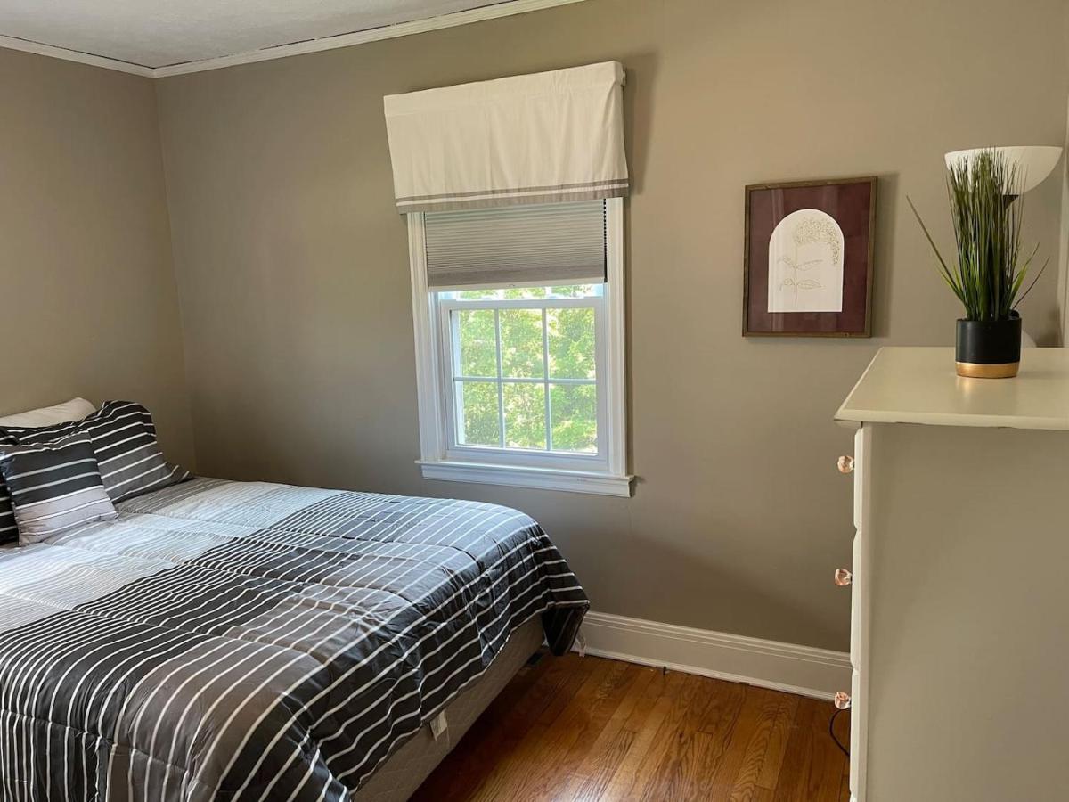 Quaint, Comfy, Close & Convenientチャールストン エクステリア 写真