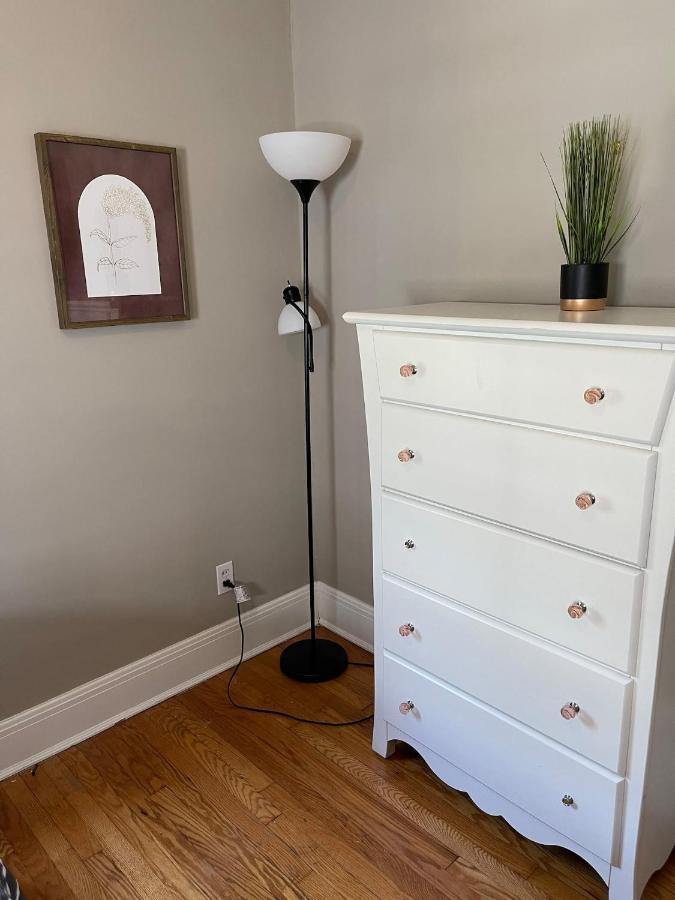 Quaint, Comfy, Close & Convenientチャールストン エクステリア 写真