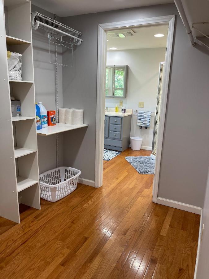 Quaint, Comfy, Close & Convenientチャールストン エクステリア 写真